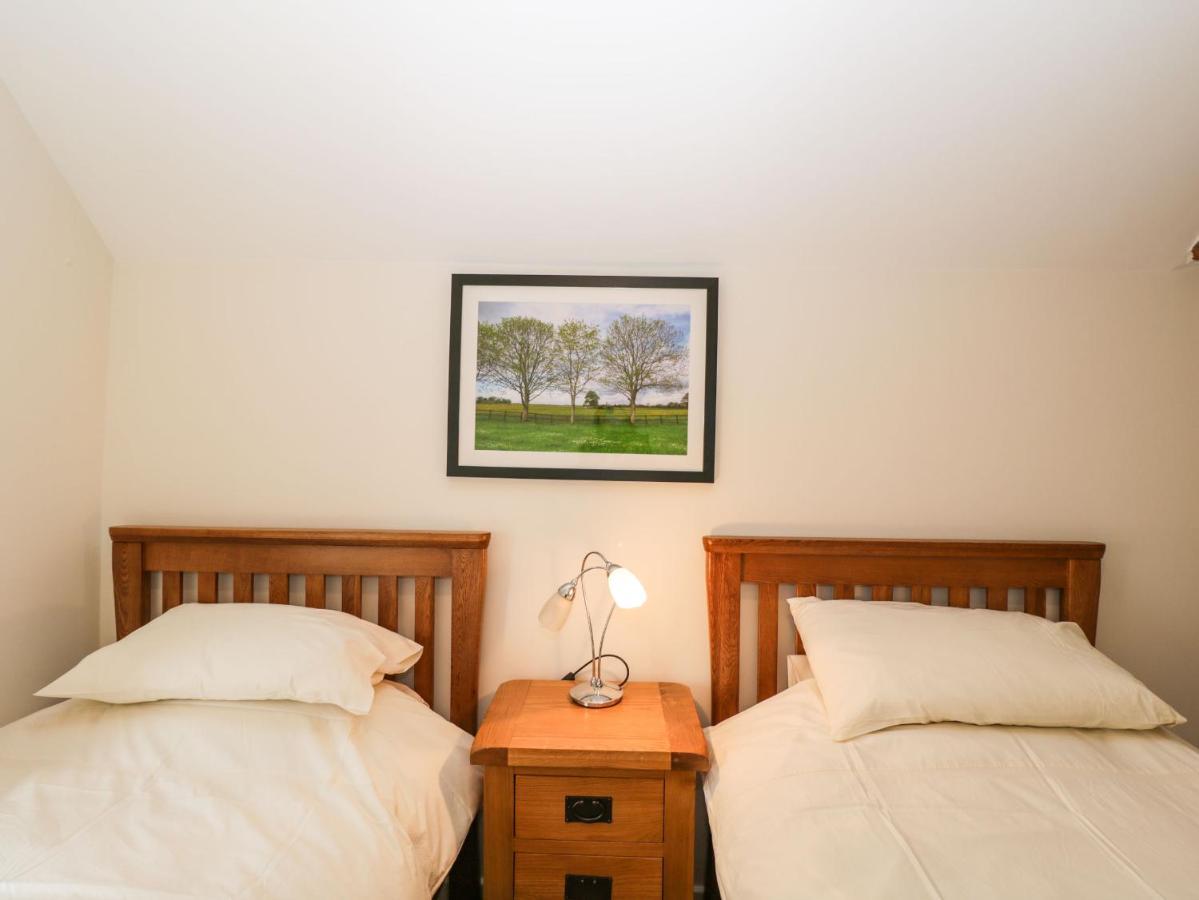 Stables Cottage 梅尔克舍姆 外观 照片