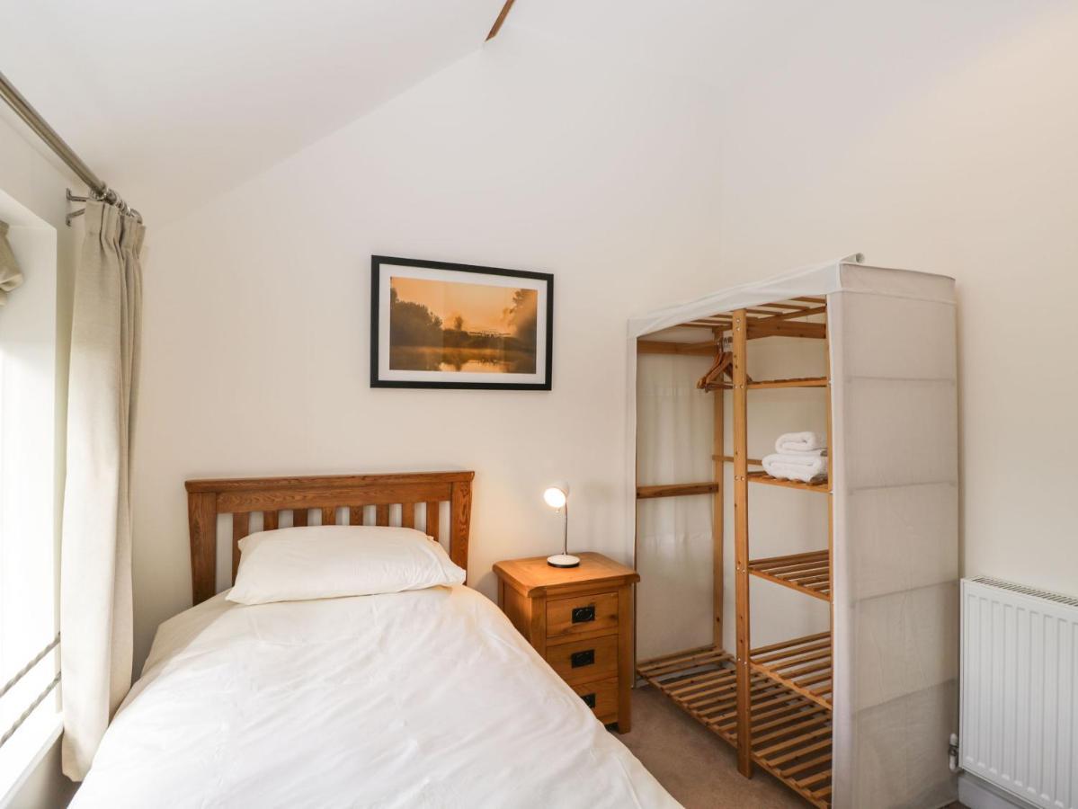 Stables Cottage 梅尔克舍姆 外观 照片